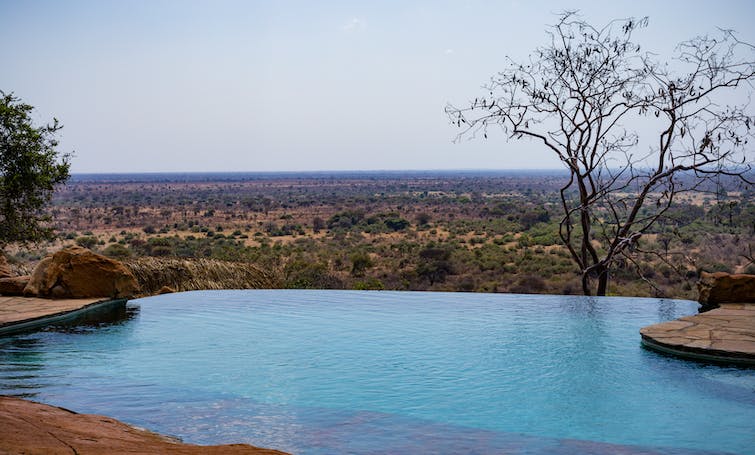 Exploring Infinity Pools: A Modern Marvel Explained